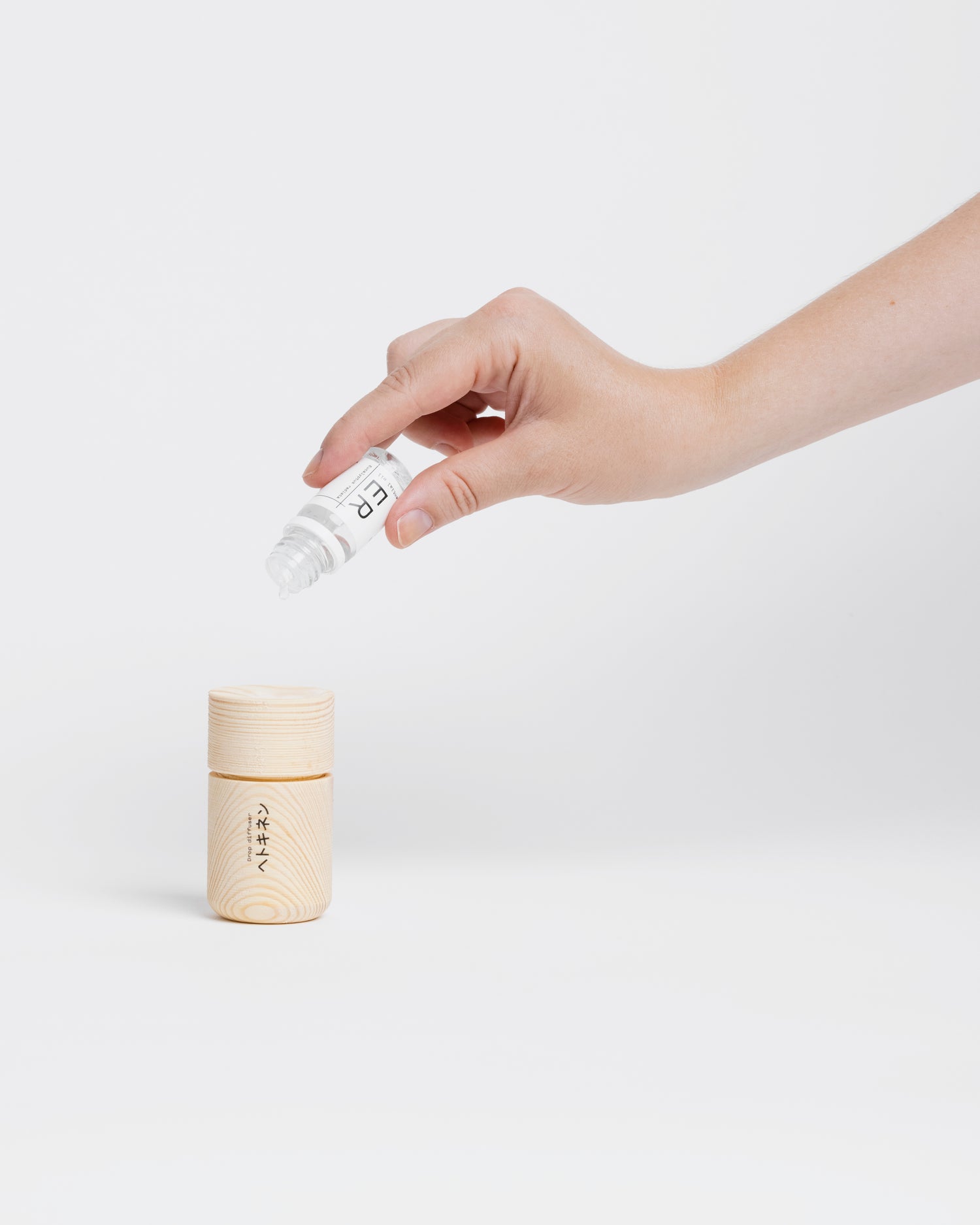 Drop Diffuser Set With Selected Essential Oils - Hetkinen